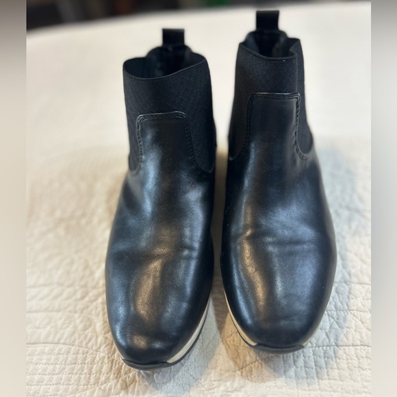 Metaphor Black Ankle Boots. Size 8. Cabincore. - Picture 4 of 8